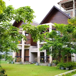 Hotel Woodgrove, Negombo